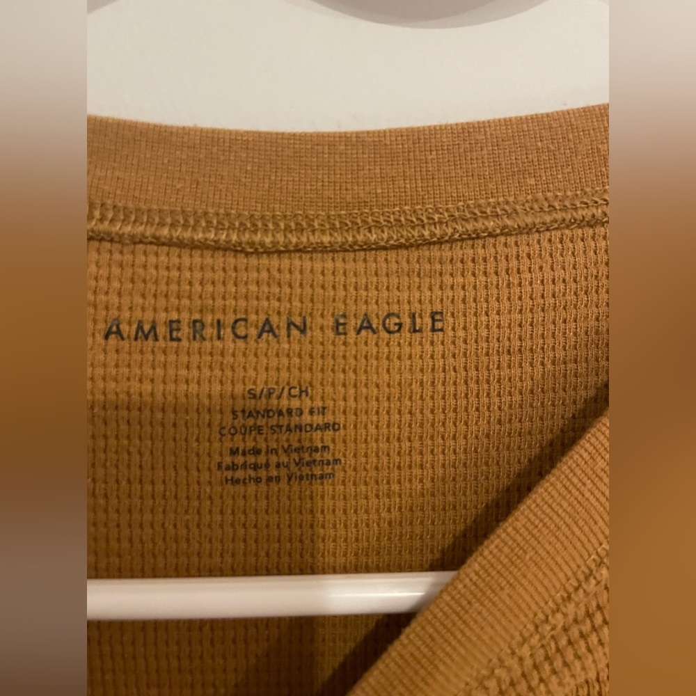 American Eagle - Picture 2 of 3